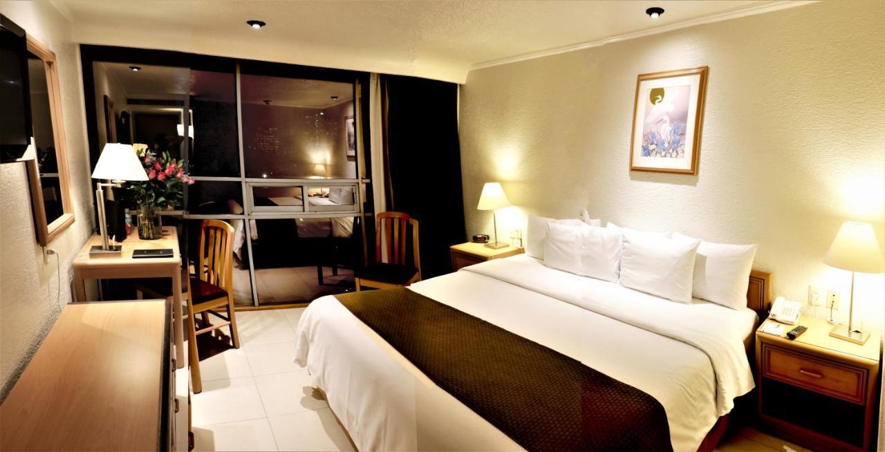 Hotel Pf Kota Meksiko Bagian luar foto